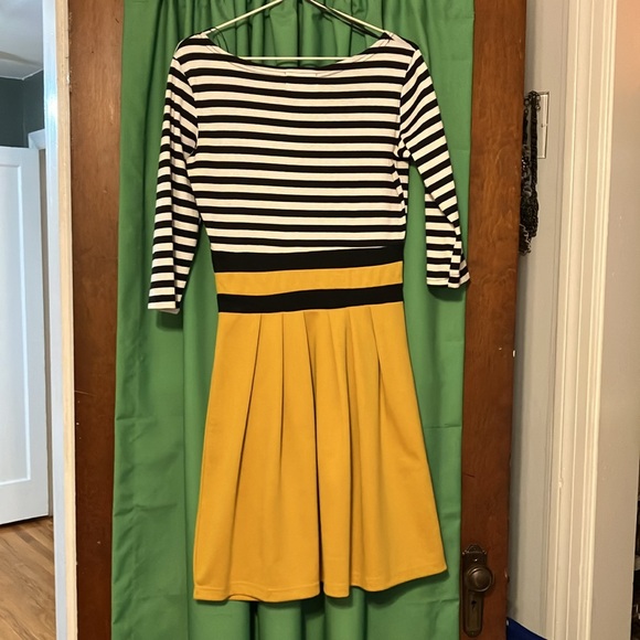 ModCloth striped dress - Picture 2 of 7